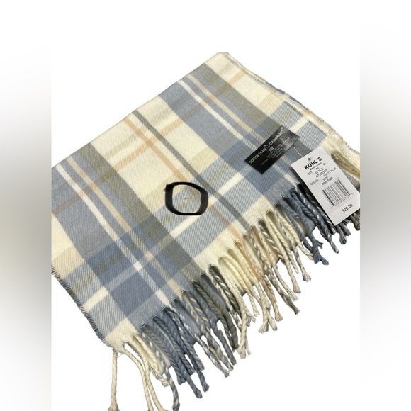 D&Y Scarf - Picture 3 of 4